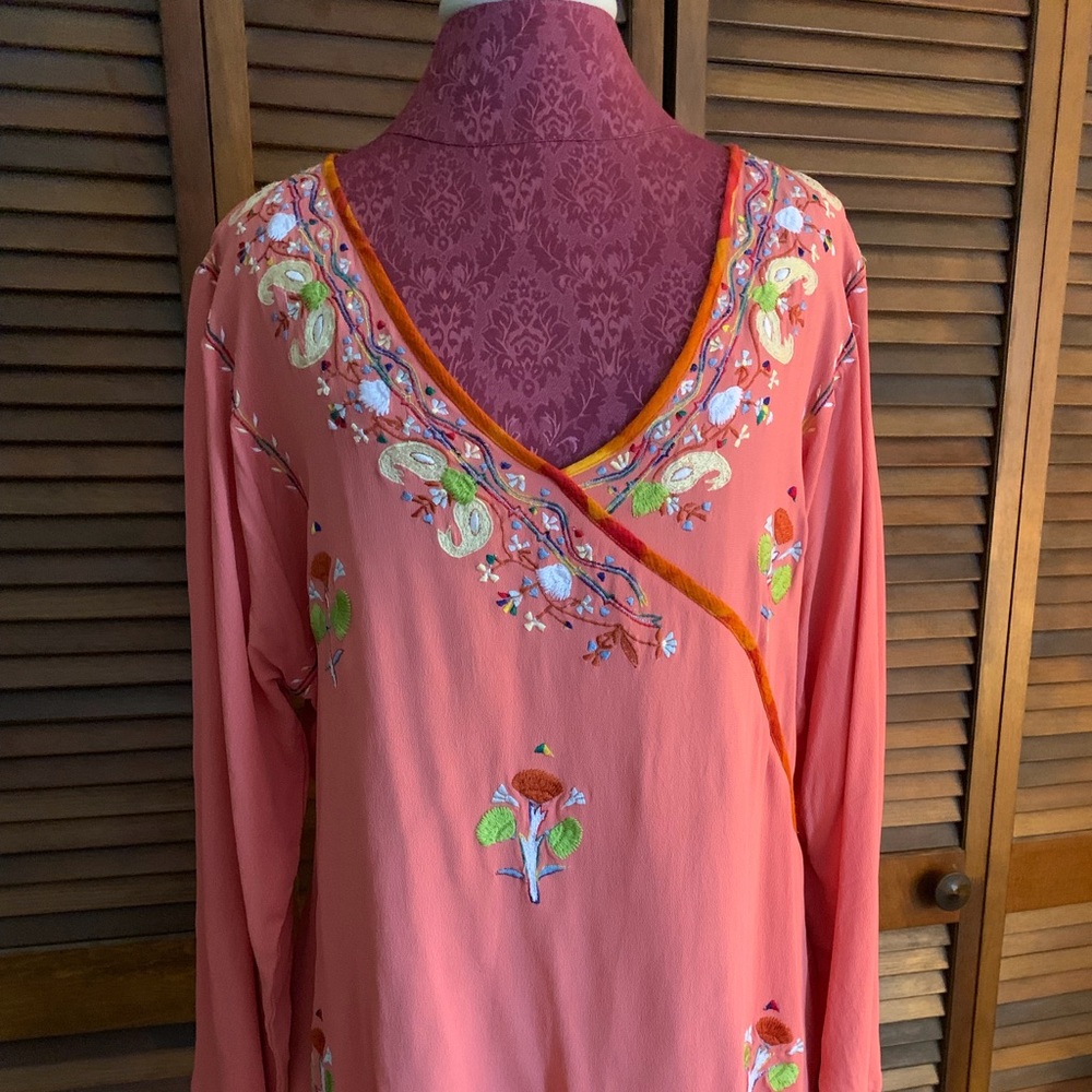 Soft Surroundings - Beautiful Embroidered Tunic XL